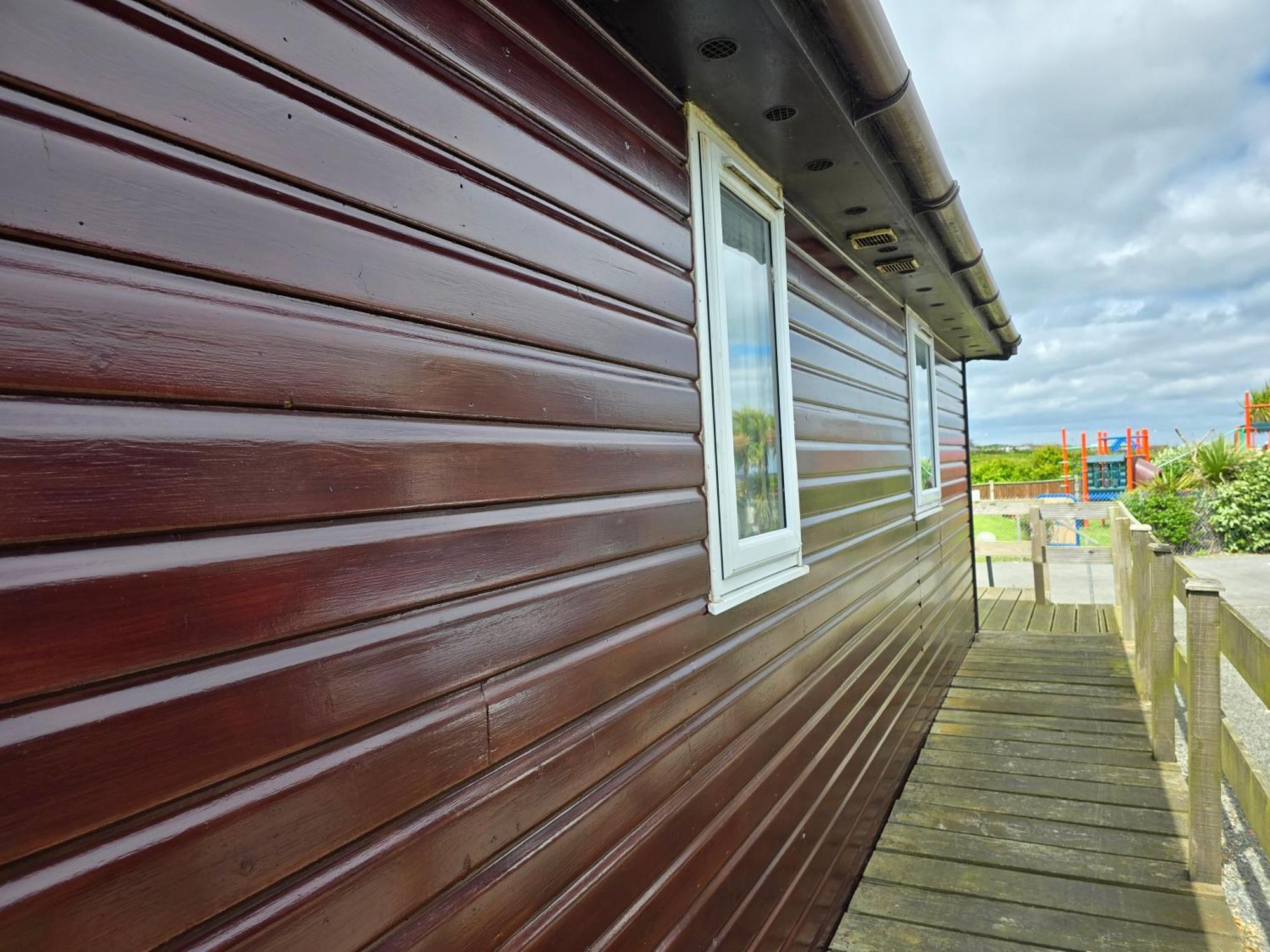 Castaways Holiday Park Hotel Bacton  Exterior photo